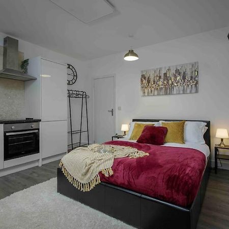 40% Off - Business - Couples - Contractors Blackpool Exterior foto
