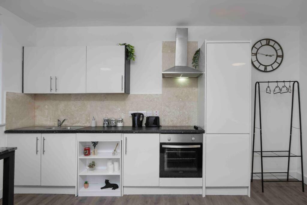 40% Off - Business - Couples - Contractors Blackpool Exterior foto